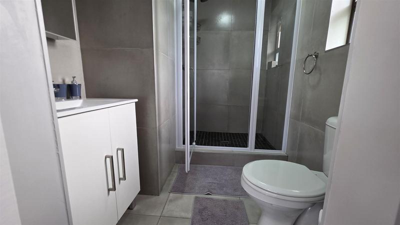 3 Bedroom Property for Sale in Dwarswegstrand Western Cape